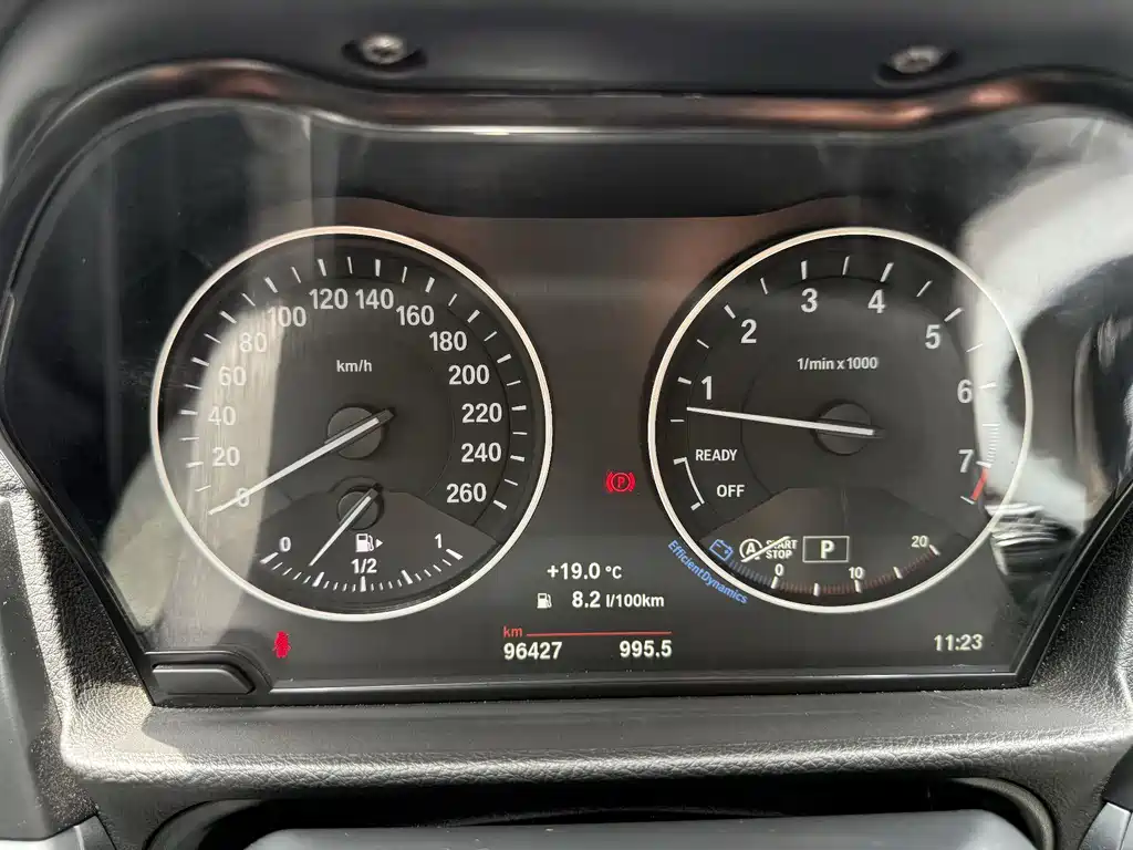 BMW 1 Series 2017 — фото 13