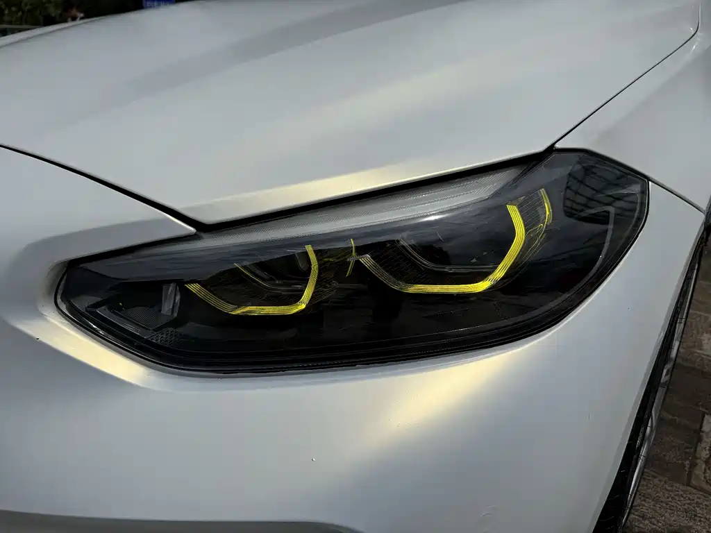 BMW 1 Series 2017 — фото 17