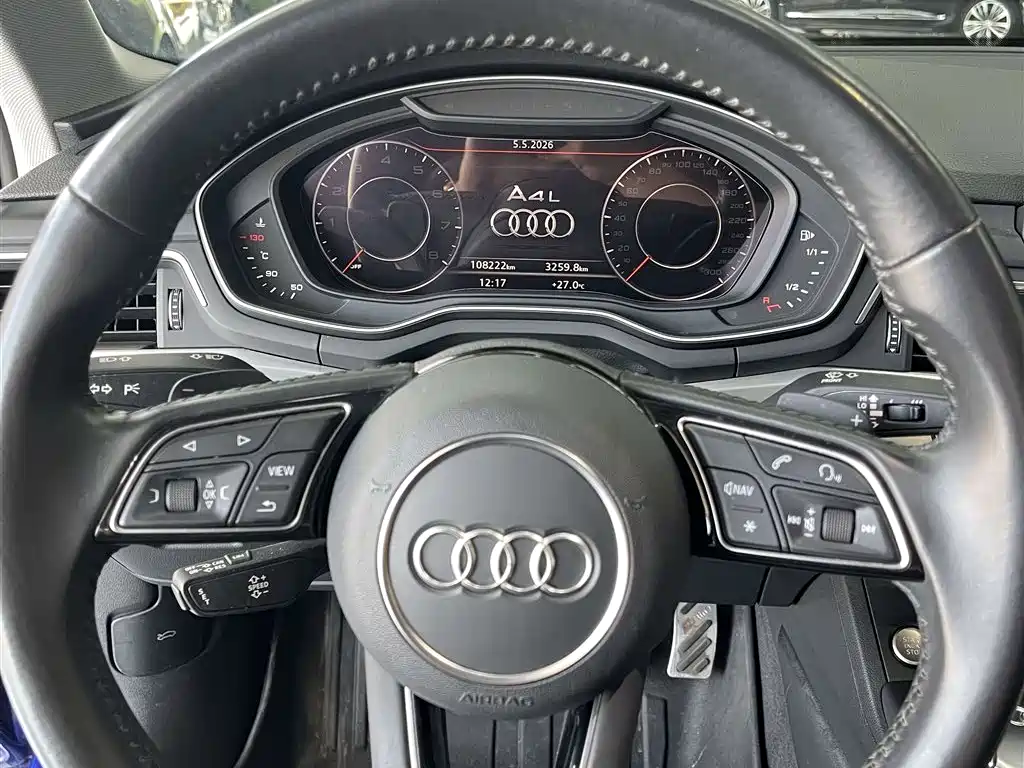 Audi A4L 2019 — фото 8