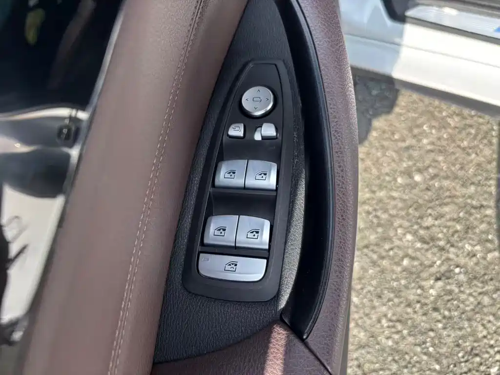 BMW X2 2023 — фото 19