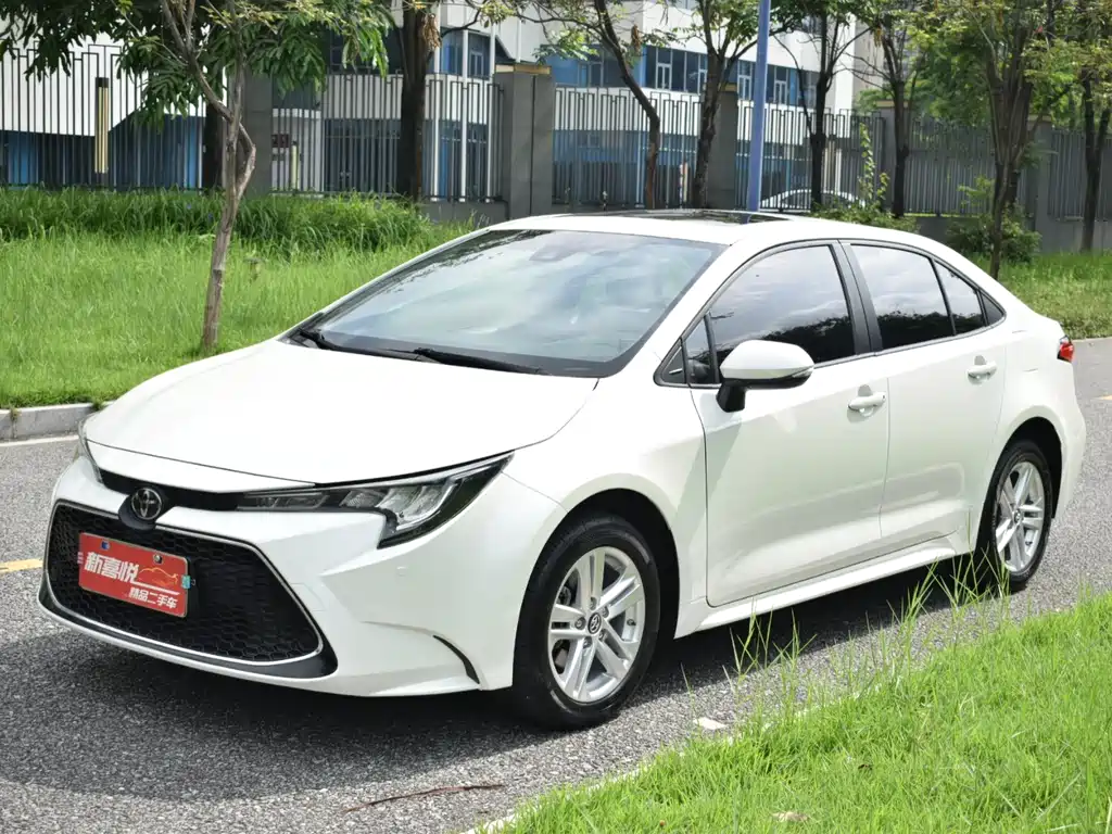 Toyota Levin 2020 — фото 1