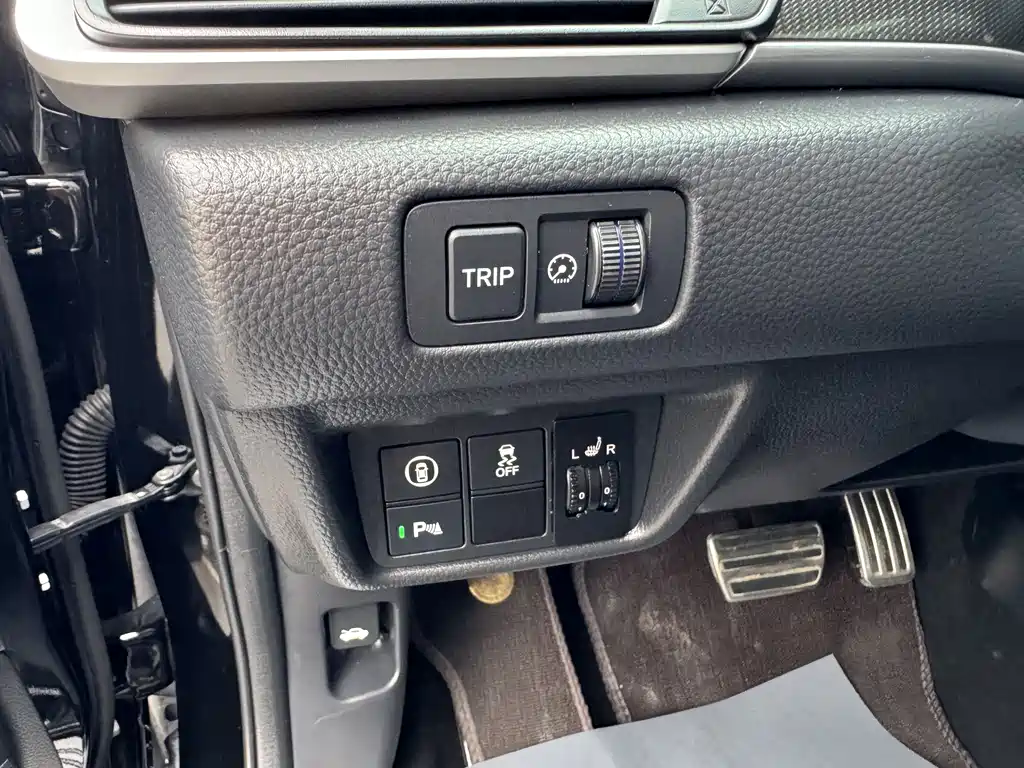 Honda Accord 2023 — фото 28
