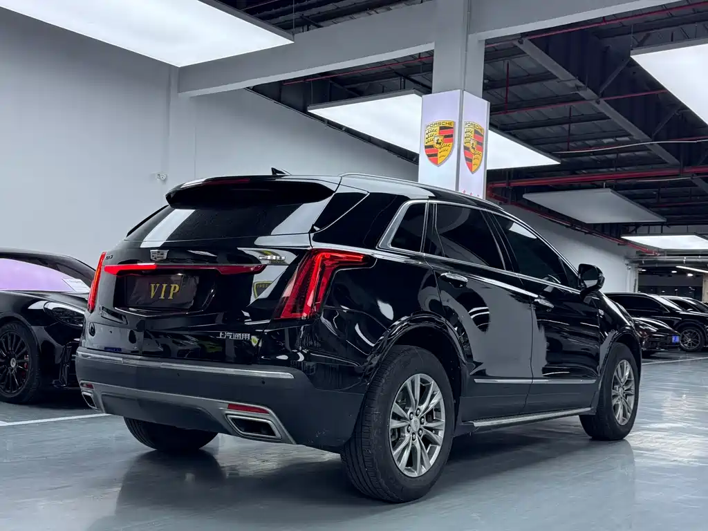 Cadillac XT5 2020 — фото 21