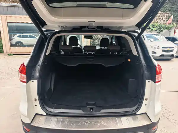 Ford Kuga 2014
