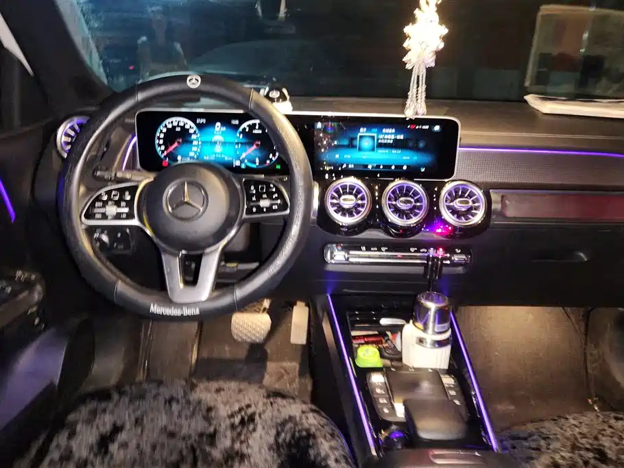 Mercedes-Benz GLB 2020 — фото 12