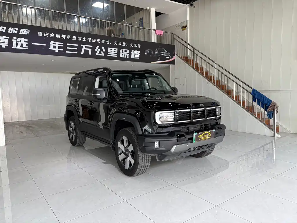 BAIC BJ40 Extended Range 2025 — фото 2