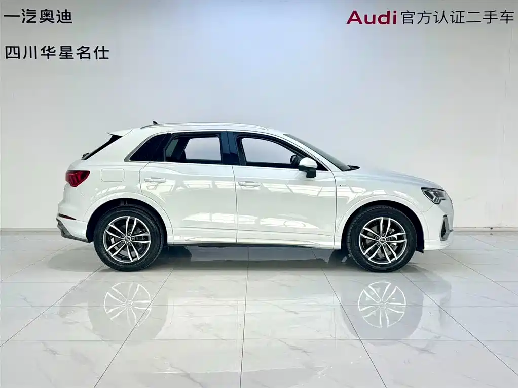Audi Q3 2023 — фото 3
