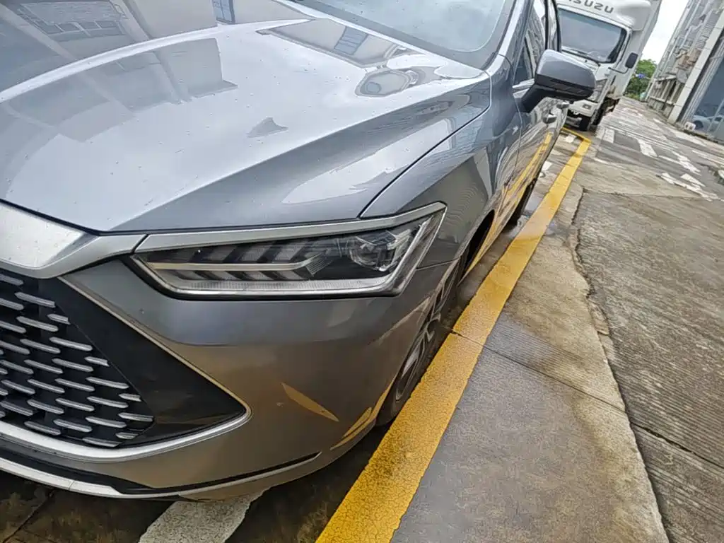BYD Qin PLUS 2022 — фото 24