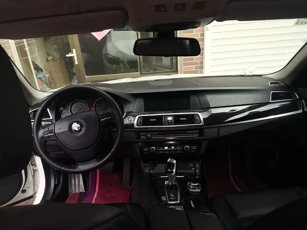 BMW 5 Series 2012
