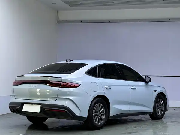 BYD Qin L 2025