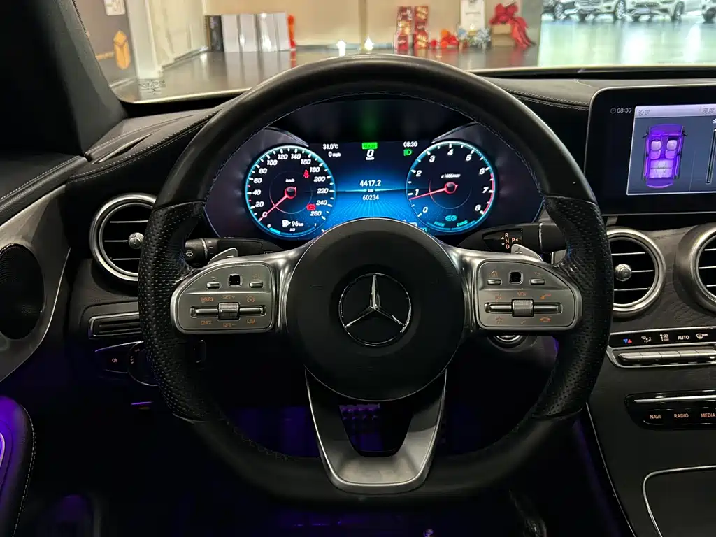 Mercedes-Benz C-Class 2019 — фото 10
