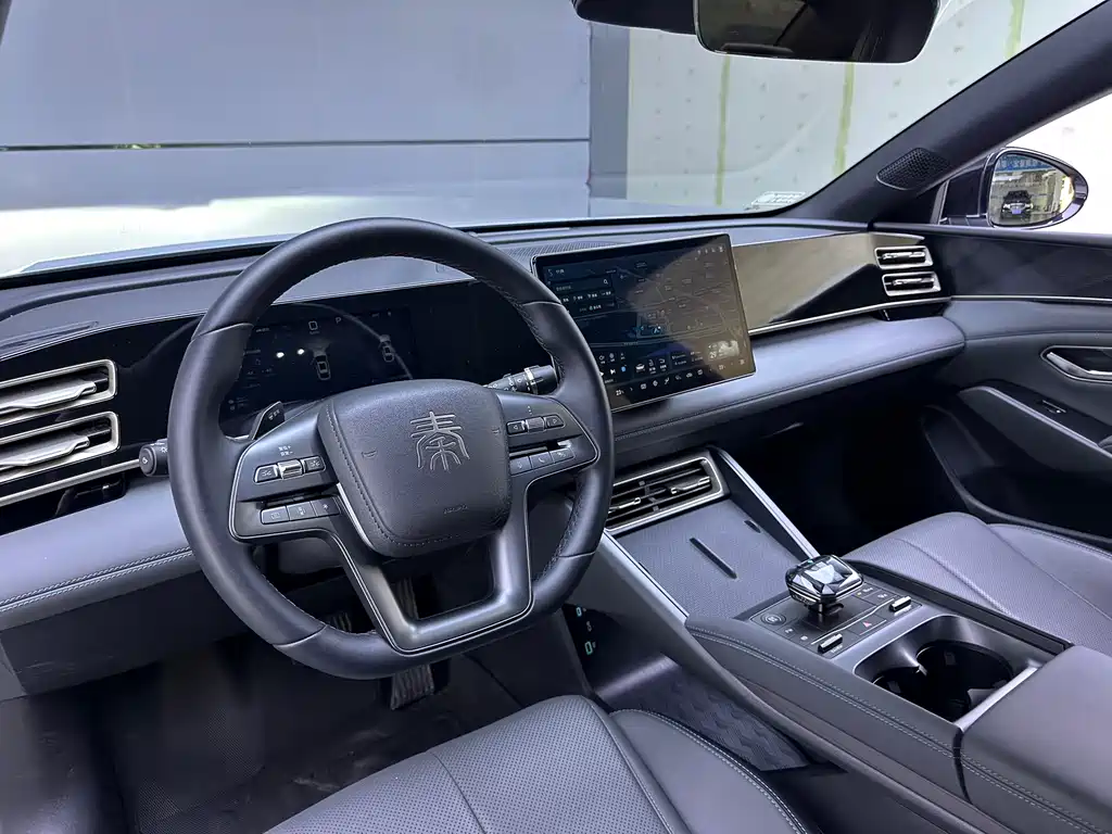 BYD Qin L 2025 — фото 10