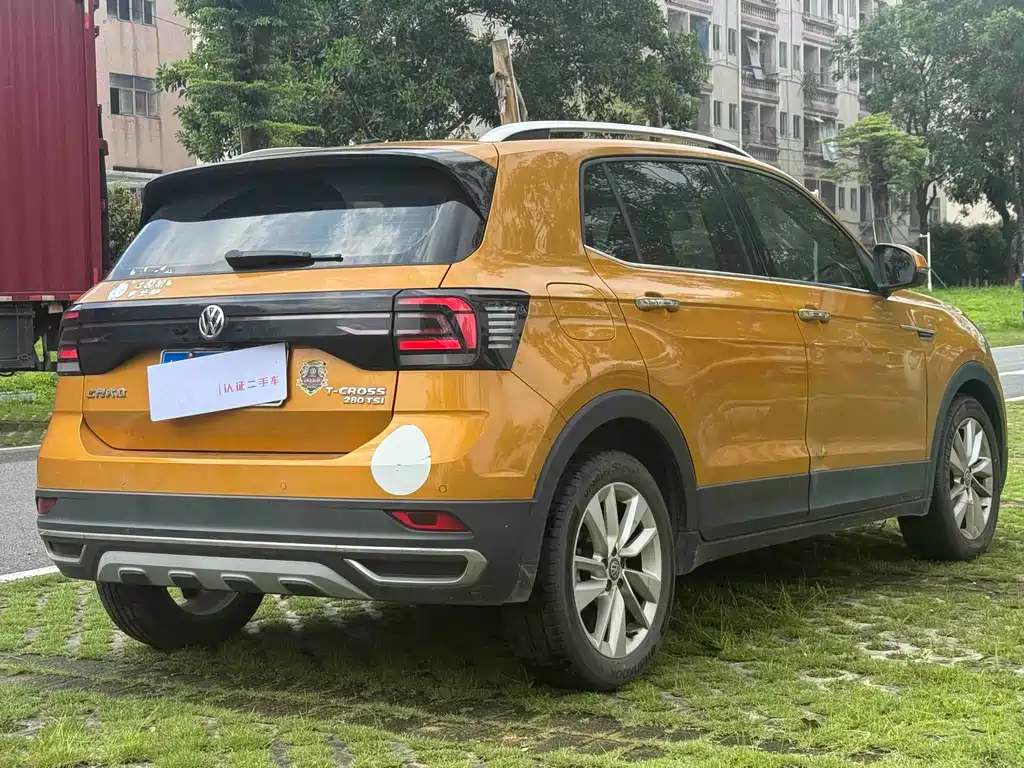 Volkswagen T-Cross 2019 — фото 6