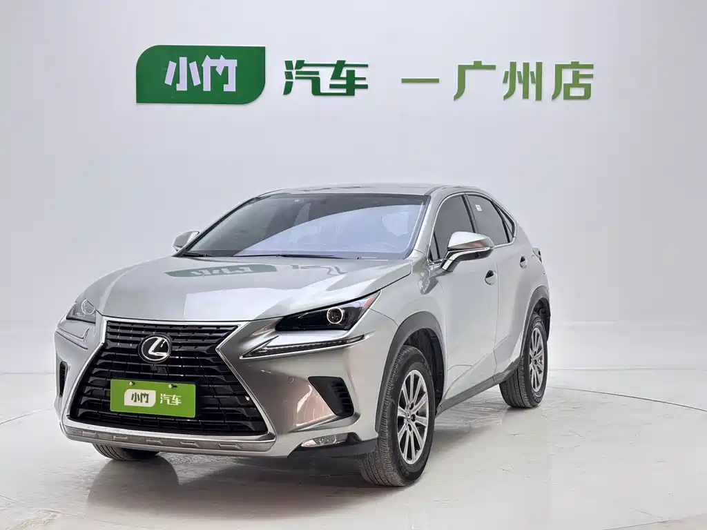Lexus NX 2021
