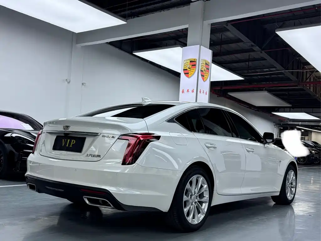 Cadillac CT5 2023 — фото 19