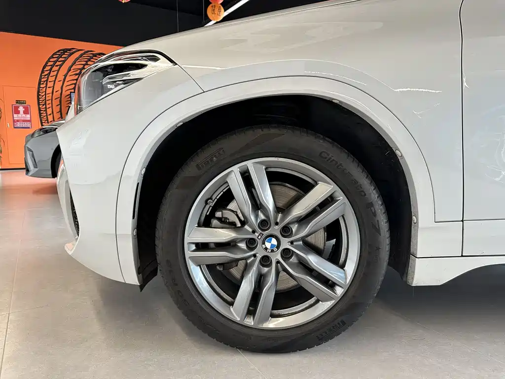 BMW X2 2022 — фото 8