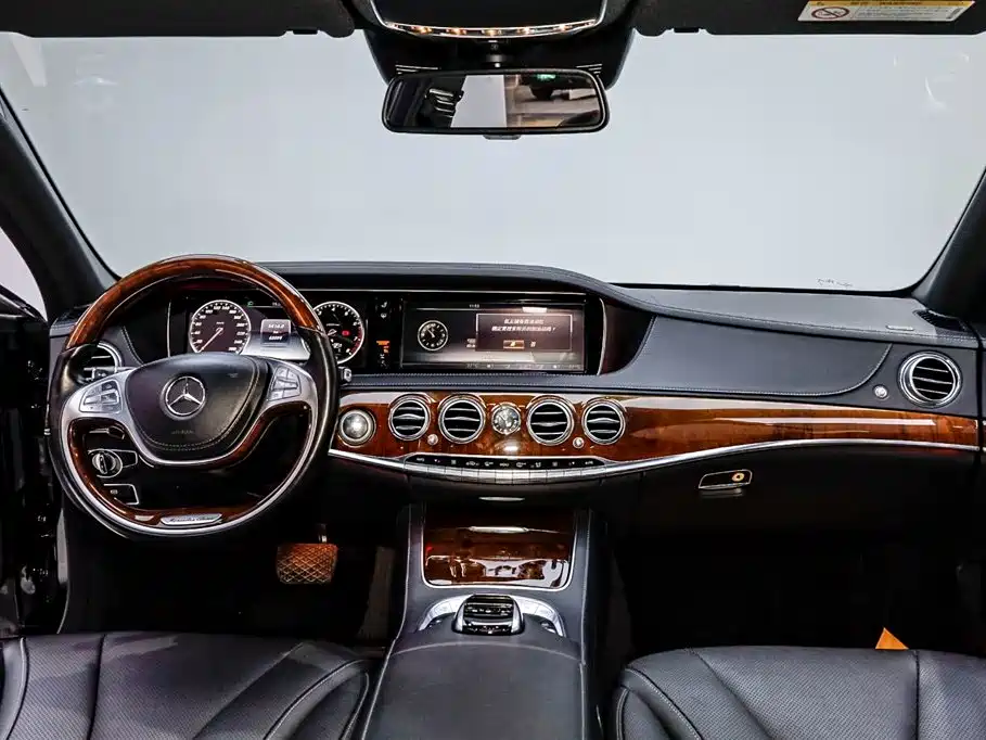 Mercedes-Benz S-Class 2015 — фото 20