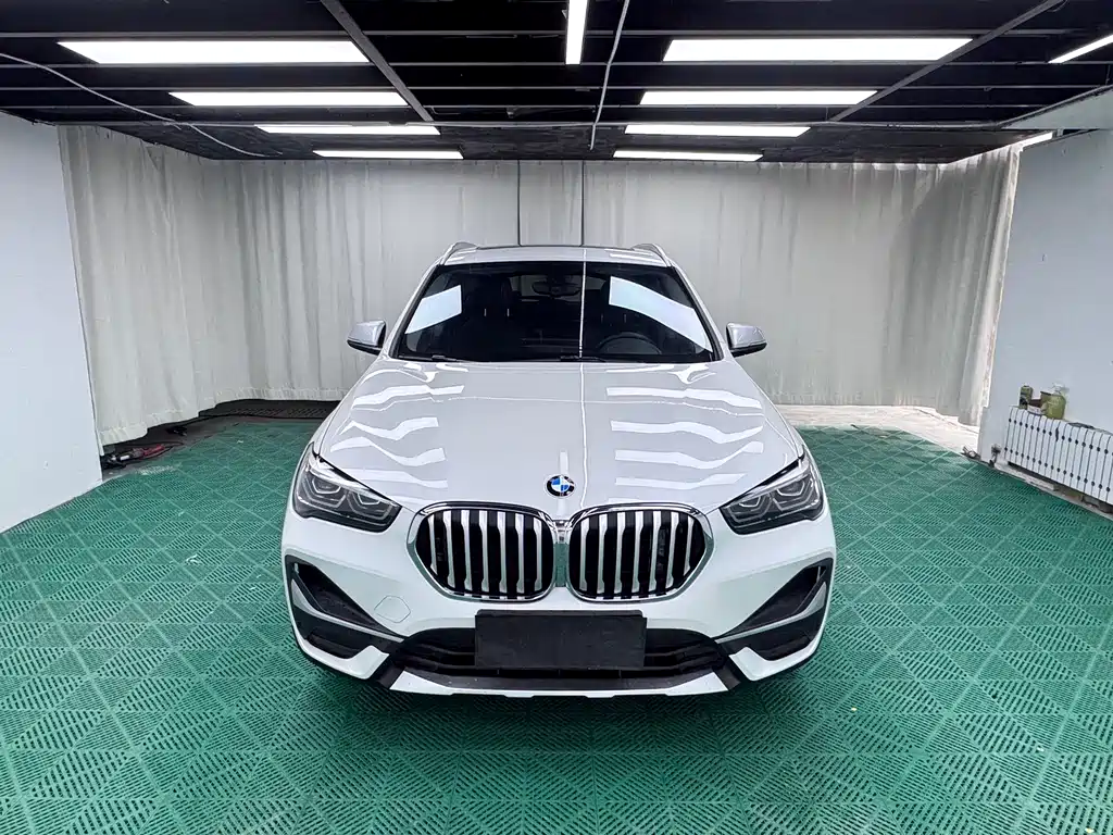 BMW X1 2022 — фото 2