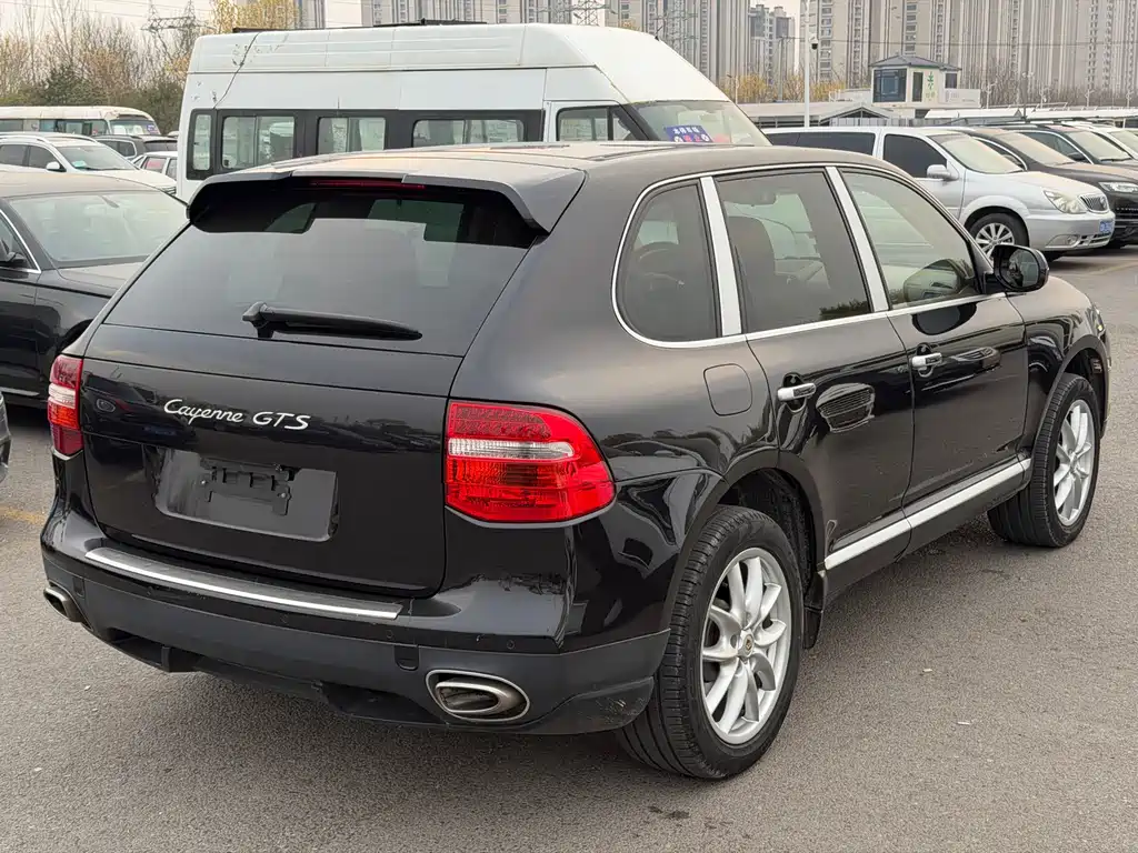 Porsche Cayenne 2010 — фото 13