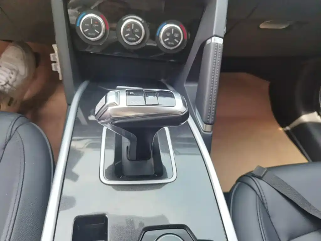 Haval H6 2018 — фото 14