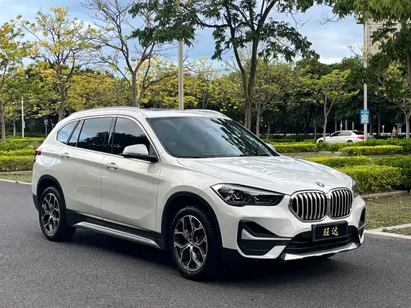 BMW X1 2021