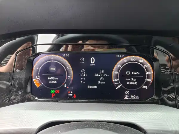 Volkswagen Golf 2025