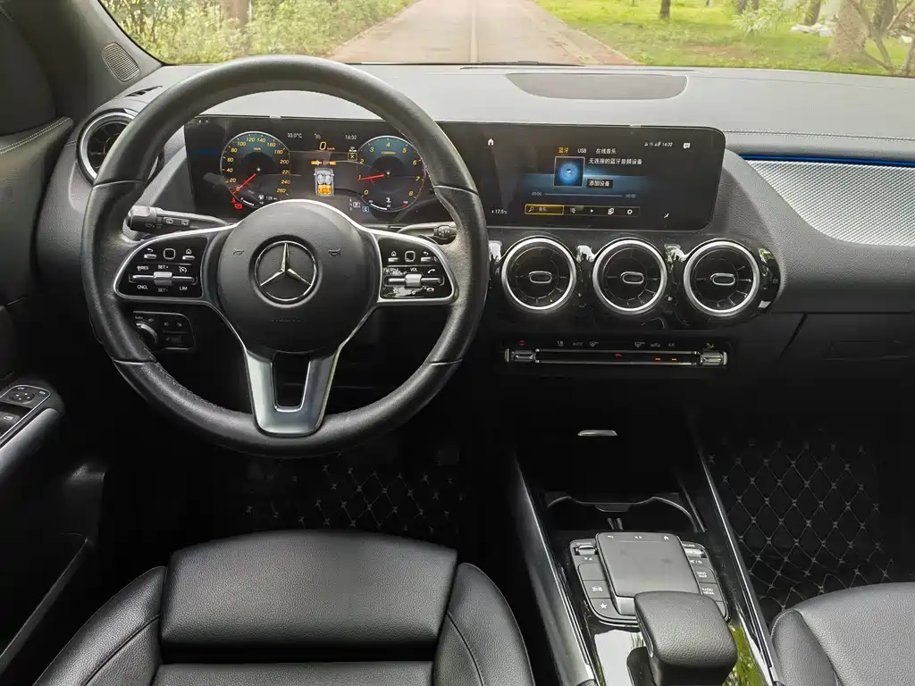 Mercedes-Benz GLA 2023 — фото 18