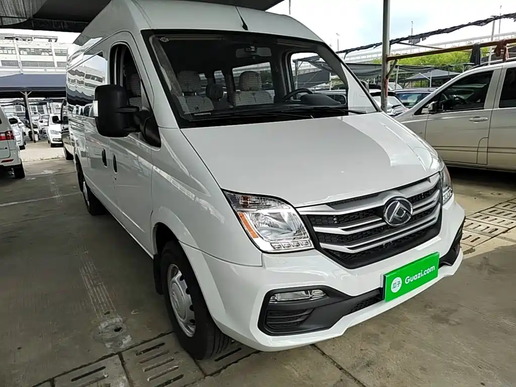 Maxus V80 2025
