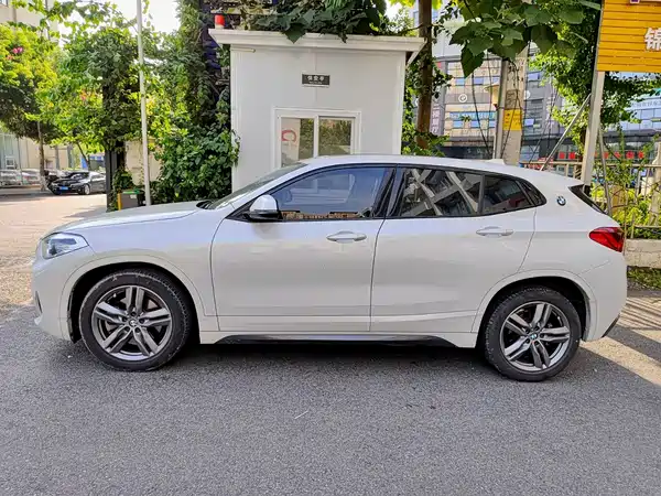 BMW X2 2021