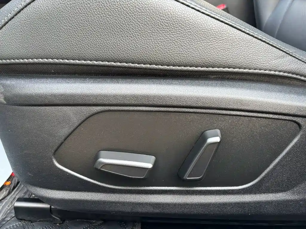 Hyundai Elantra 2024 — фото 10