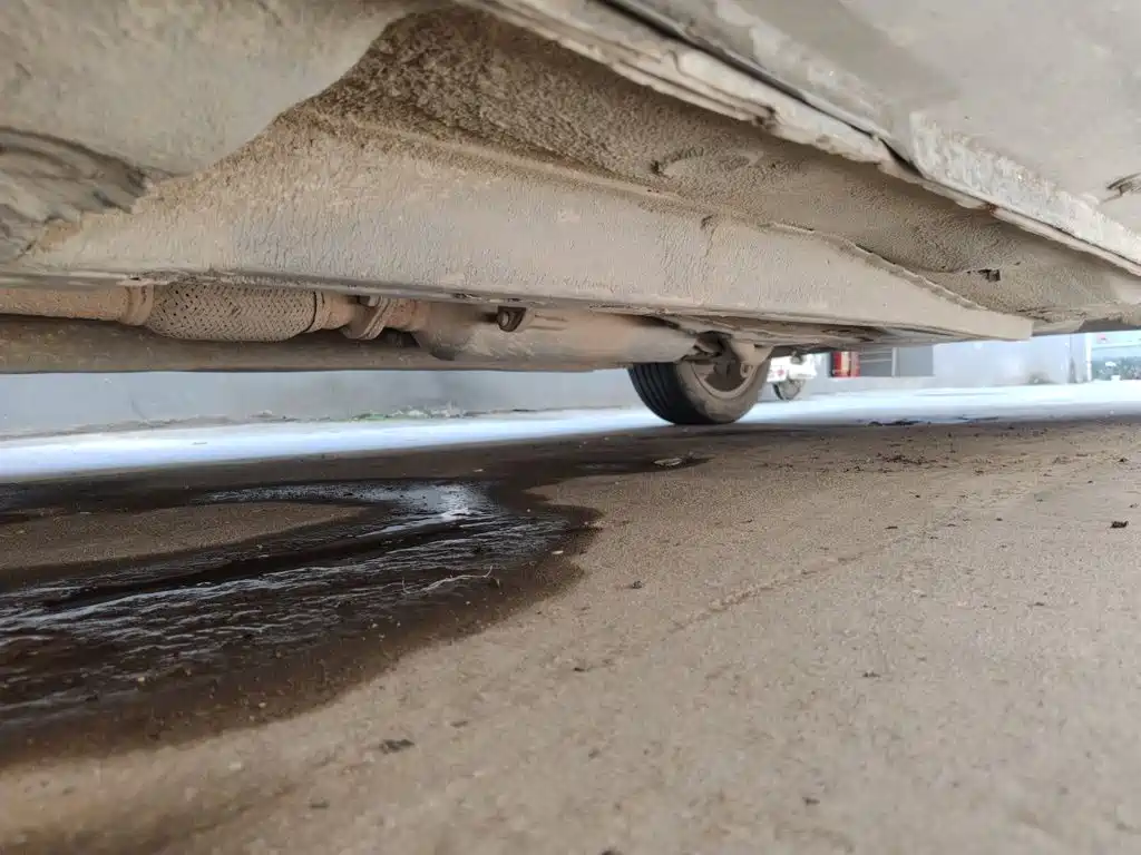 Geely Emgrand 2017 — фото 21