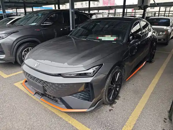 Changan UNI-V 2024