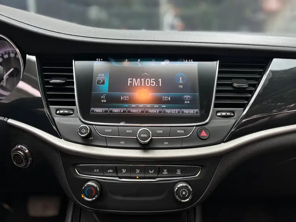 Buick Verano 2017 — фото 14
