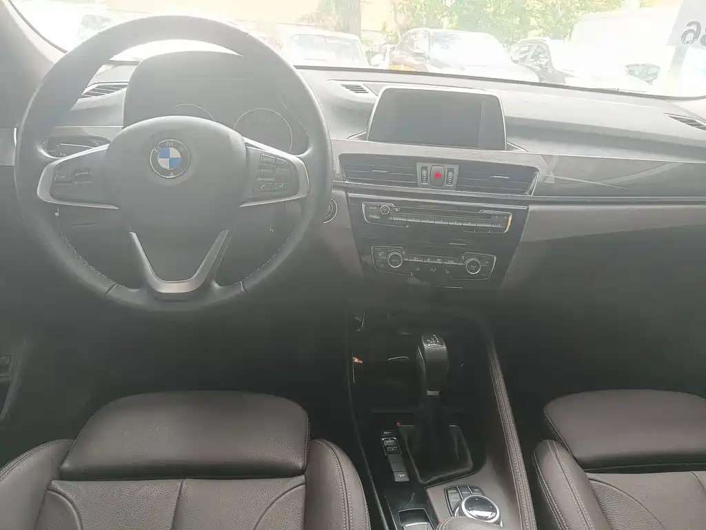 BMW X1 2017 — фото 10