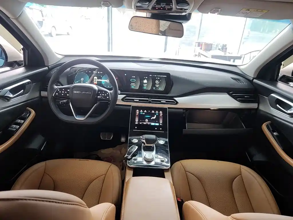 BAIC X7 2021 — фото 10