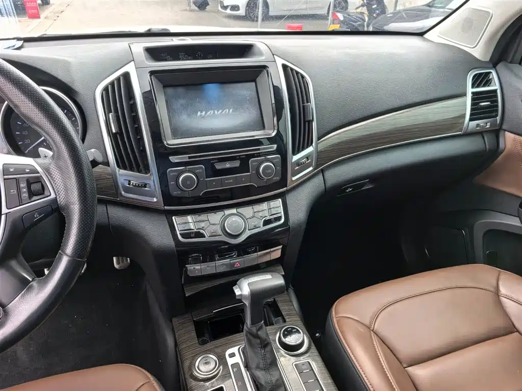 Haval H9 2016 — фото 15
