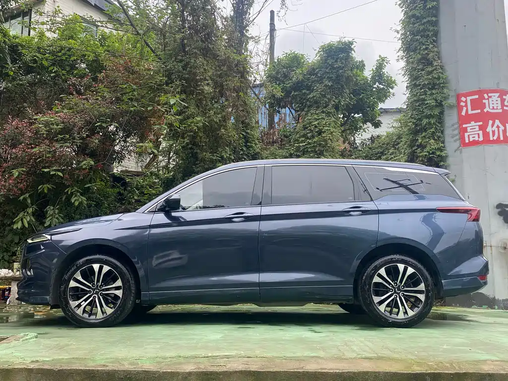 Wuling Victory 2021 — фото 7