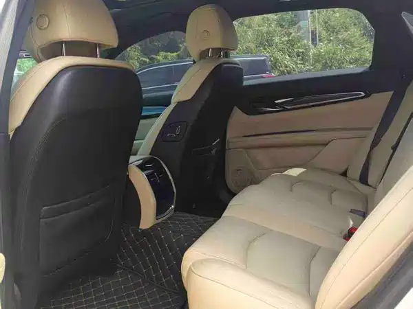 Cadillac CT6 2021