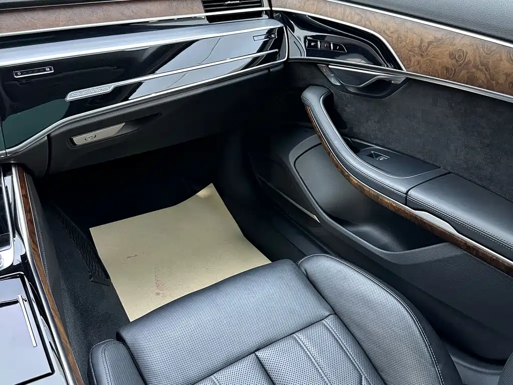 Audi A8 2019