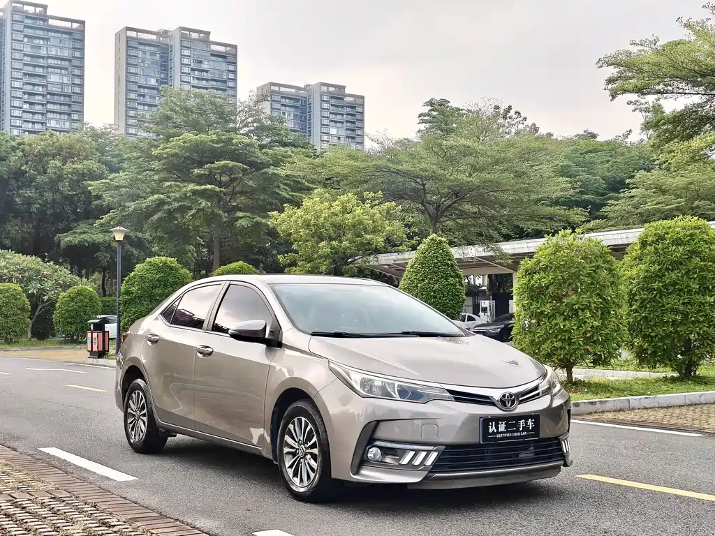 Toyota Corolla 2019 — фото 4