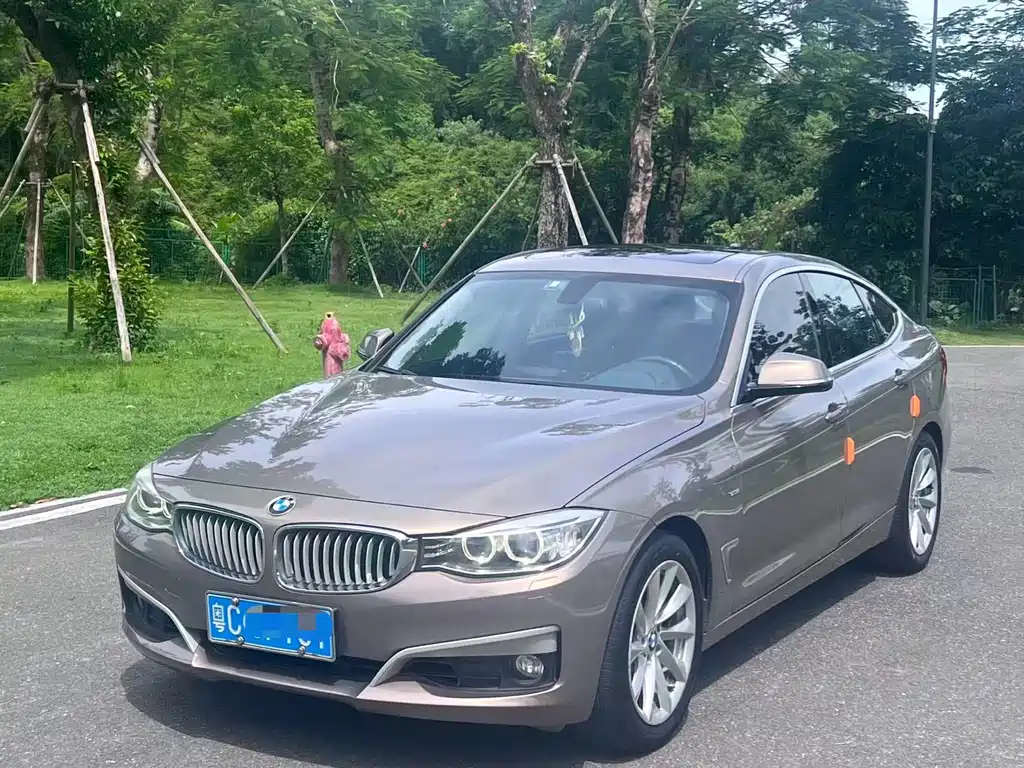 BMW 3 Series GT 2015 — фото 1