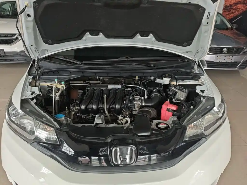 Honda Fit 2017 — фото 20