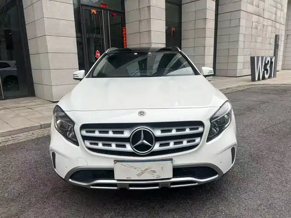 Mercedes-Benz GLA 2018