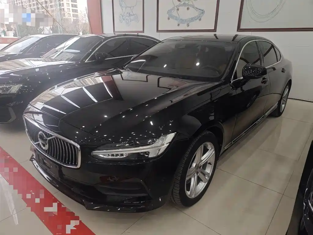 Volvo S90 2018 — фото 1