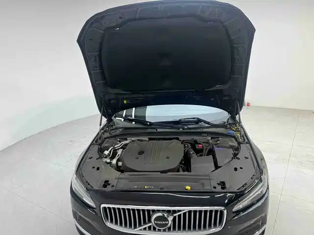 Volvo S90 2024 — фото 15