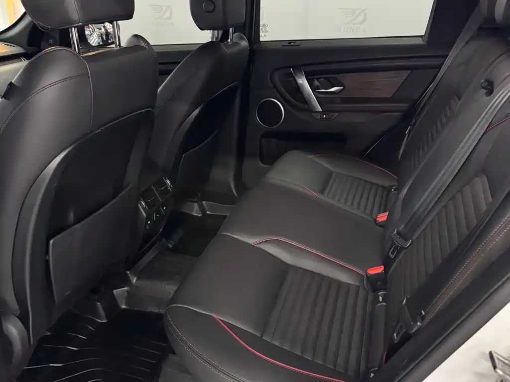 Land Rover Discovery Sport 2020 — фото 8