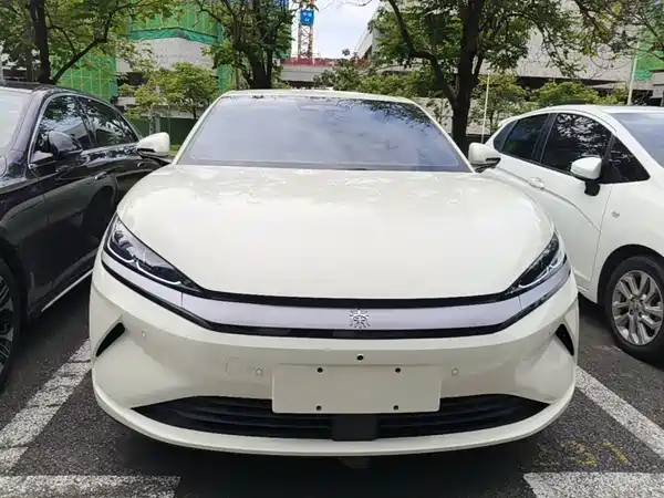 BYD Qin L 2025