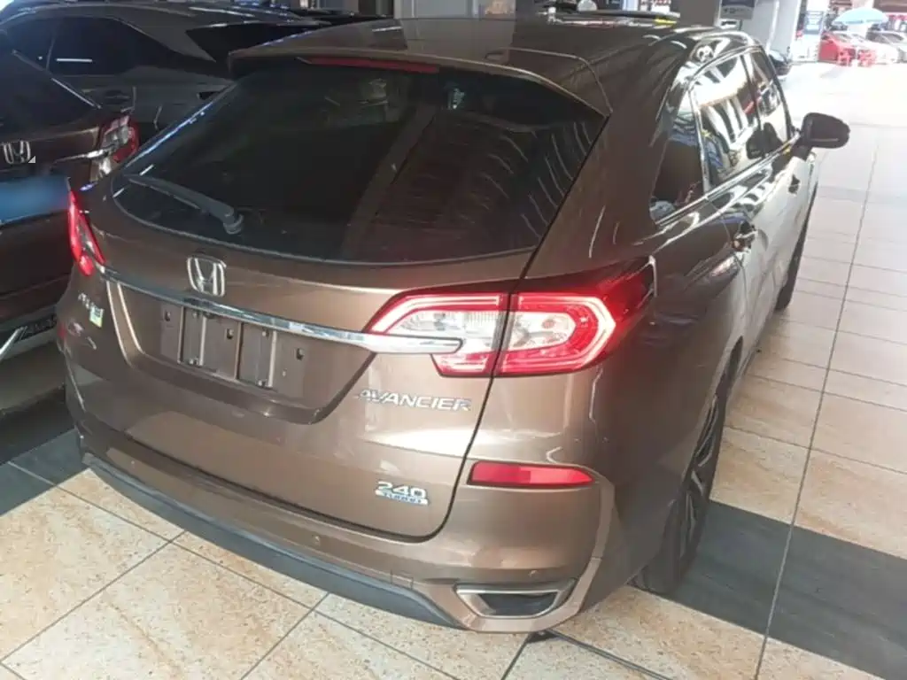 Honda Avancier 2019 — фото 7