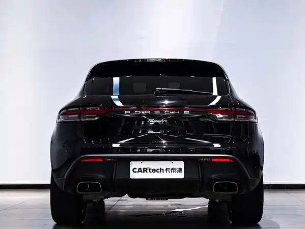 Porsche Macan 2025