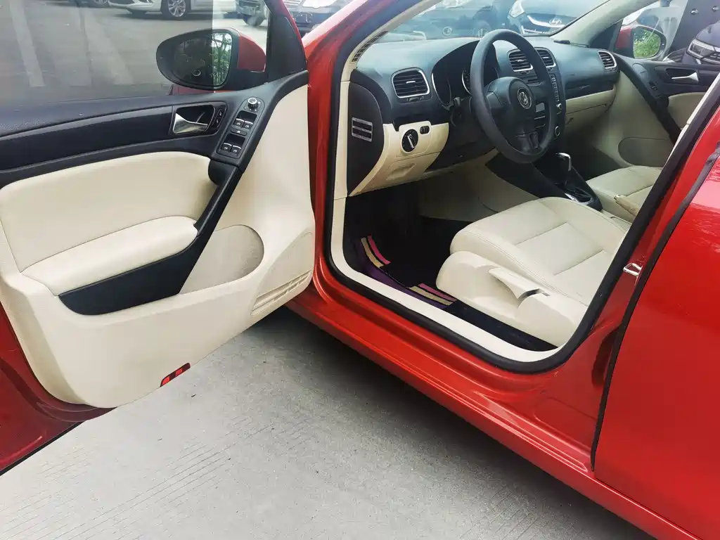 Volkswagen Golf 2012